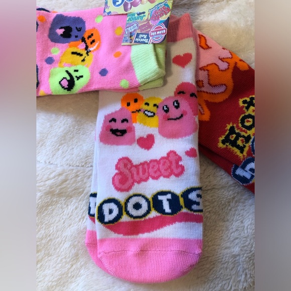 DOTS candy ankle socks 😀🍭🍬🔥 - Picture 3 of 4
